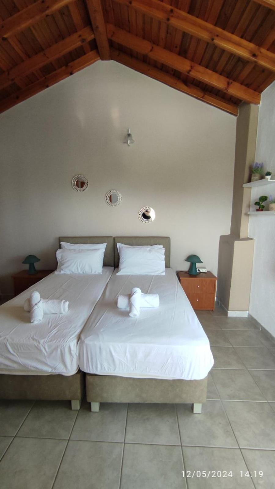 Katerina Rooms Nea Kallikrateia Exterior foto
